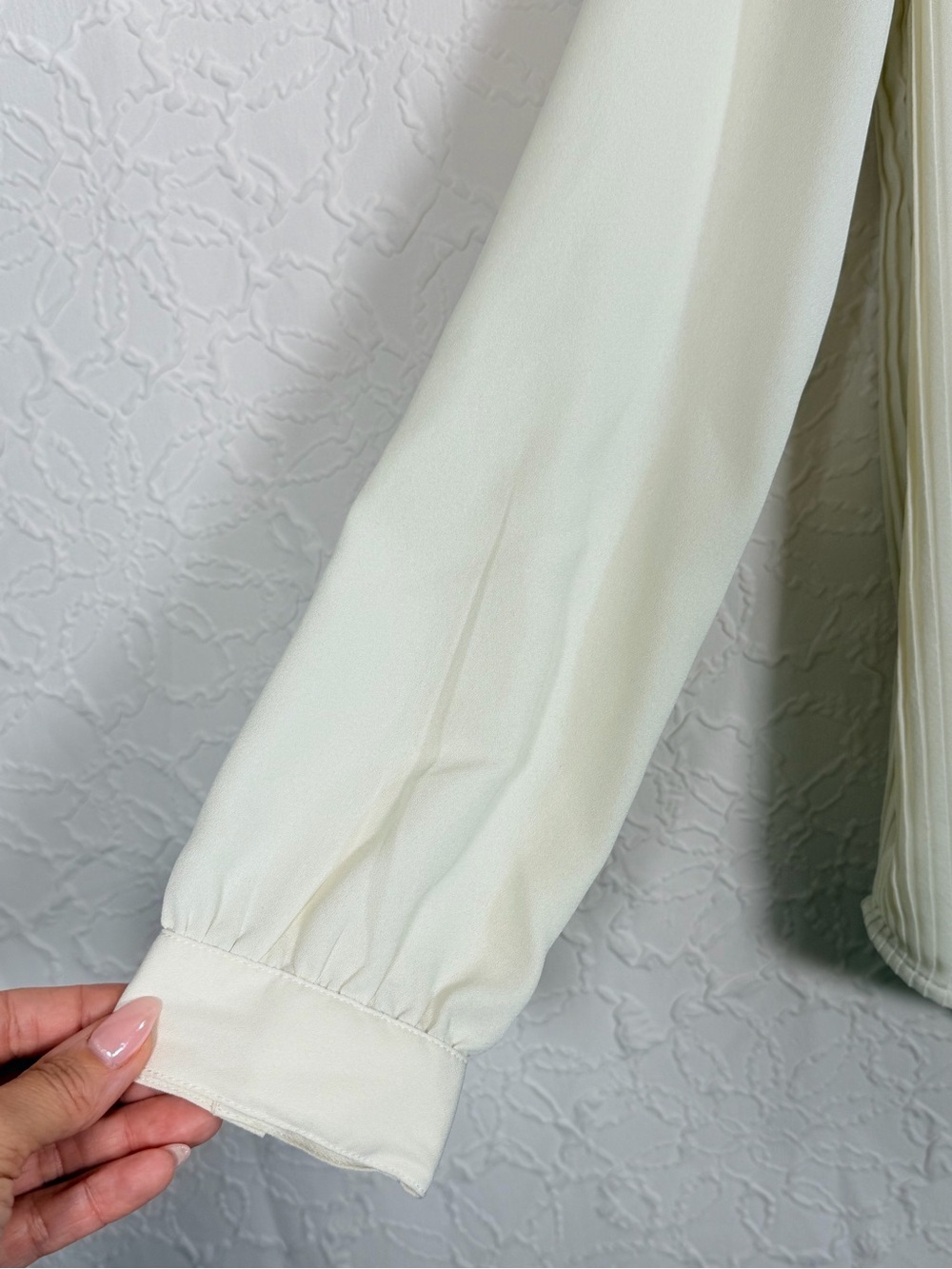 Treasure & Bond Cream Pleated Button Oversized Ruffle Collar Blouse Sz XS - Picture 4 of 13